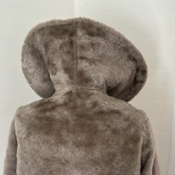 •VINTAGE FAUX FUR COAT MIDCENTURY MOB WIFE• - Picture 6 of 13